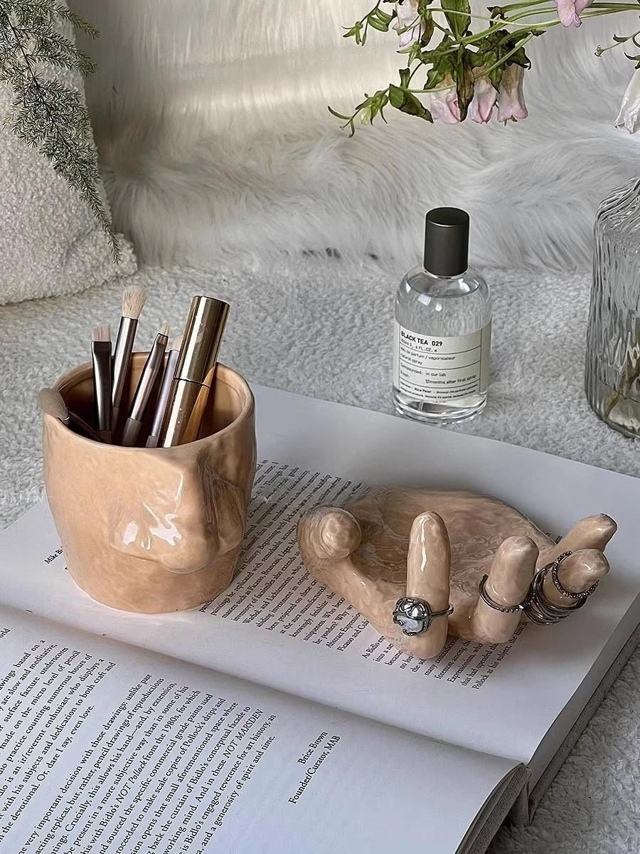 Hand Ring Ceramic Mug and Tray Set